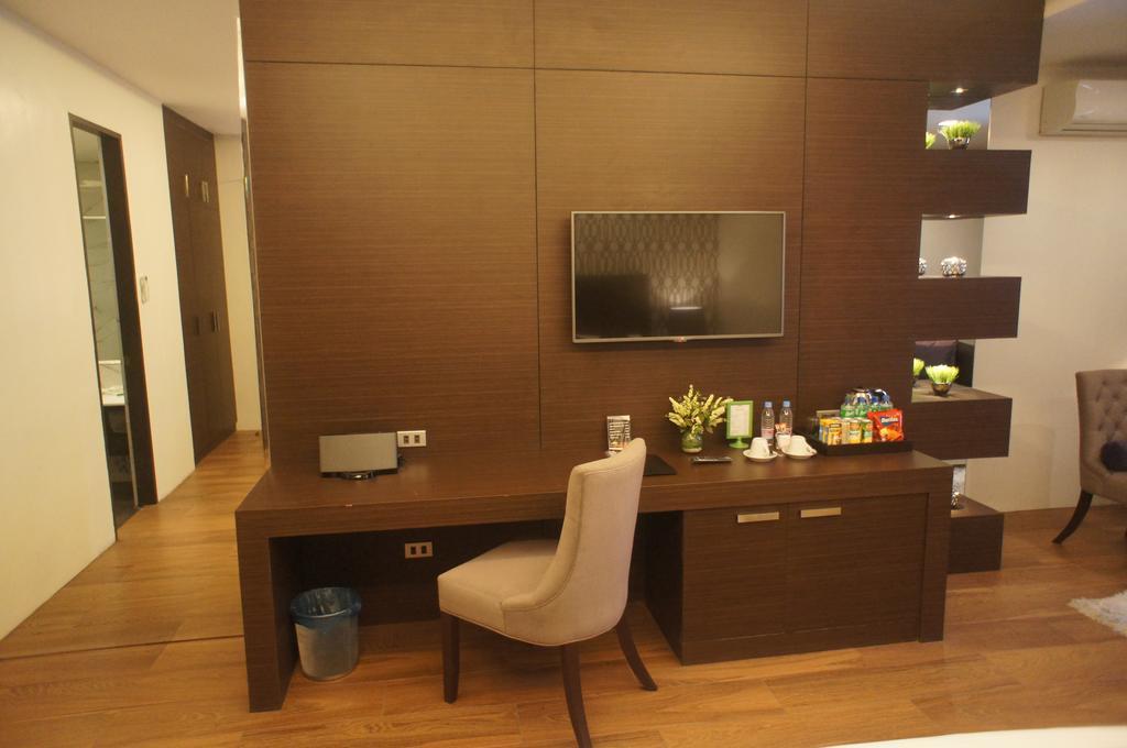 Lenox Hotel Dagupan City Bilik gambar